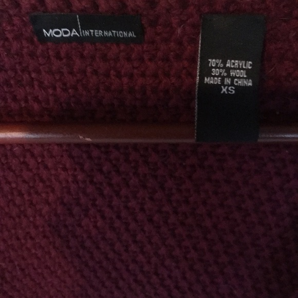 Wine Color Open Front knit cardigan - Picture 2 of 3